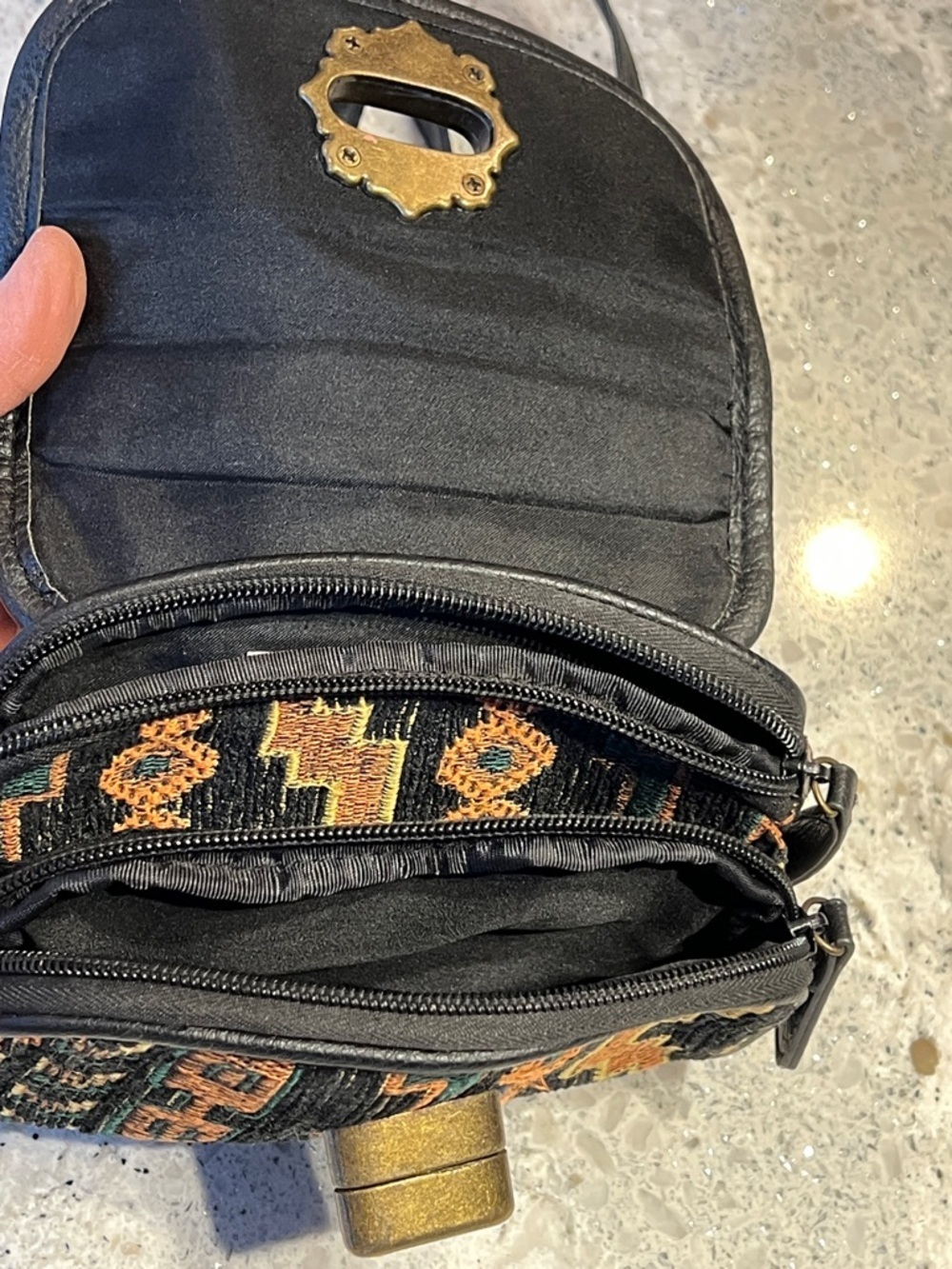 Icing Black Leather & Rust Patterned Tapestry Crossbody Chunky Brass Hardware - Picture 3 of 12